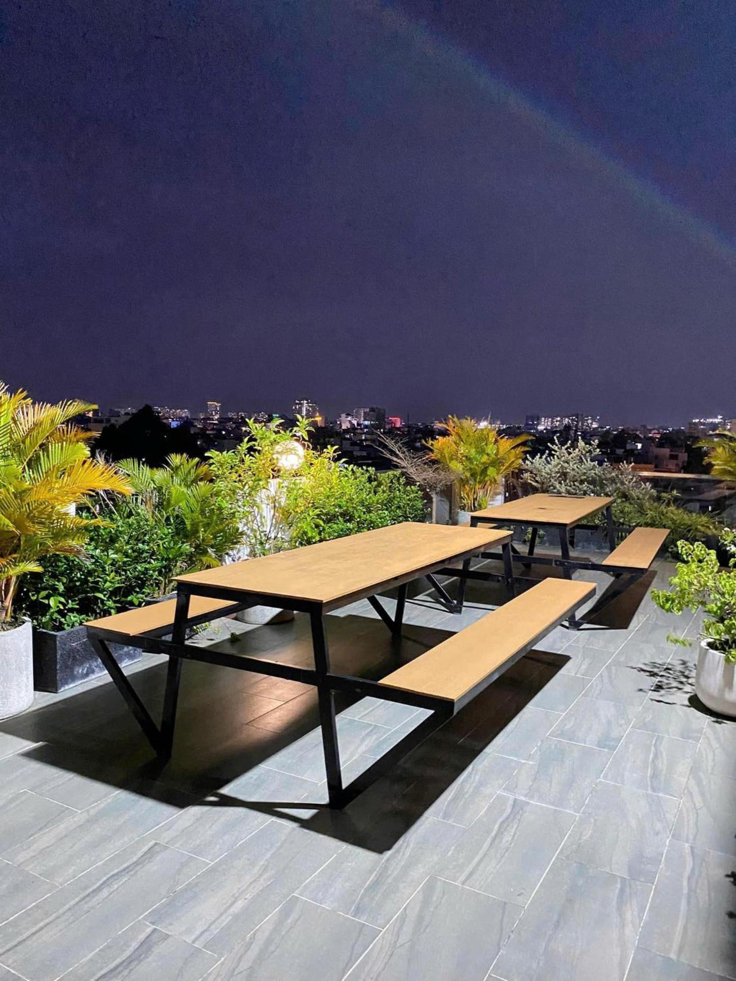Riversidehome Nearairport/netflix/chill/terrace Apartment